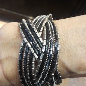 ❤❤$12 or 3 for $30❤❤  beaded braided bracelet